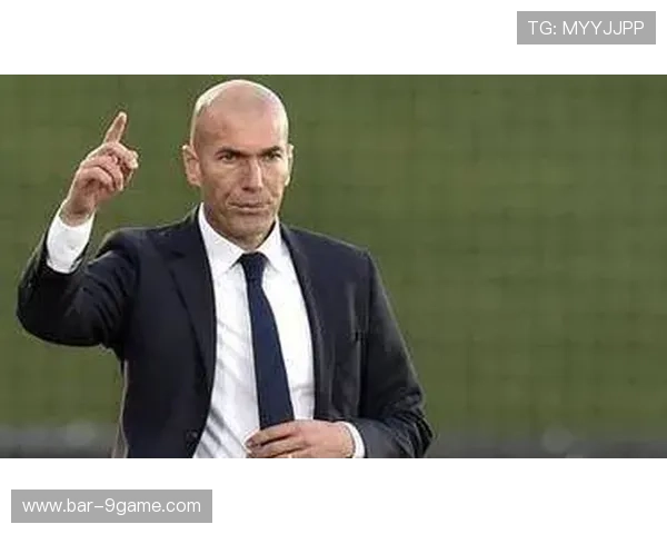 世界足球十大球星盘点 强者云集的传奇球员名单解析