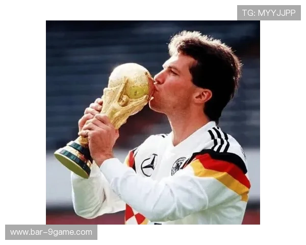 史上四大足球球星排名解析 谁是足坛最伟大的传奇人物